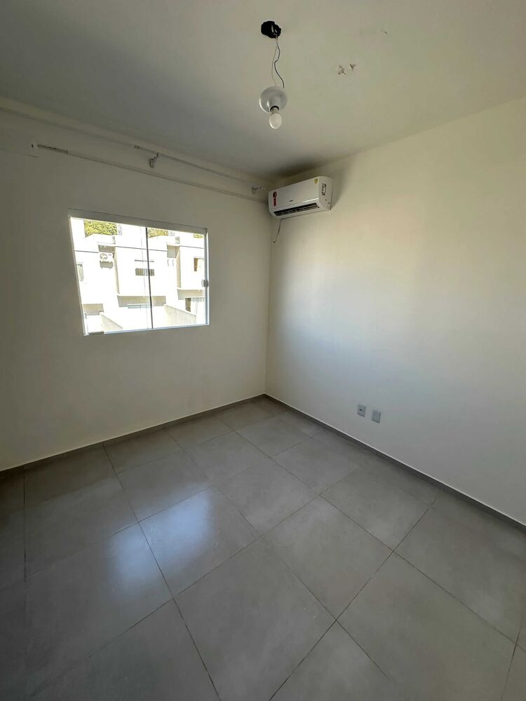 Casa à venda com 2 quartos, 75 - Foto 7