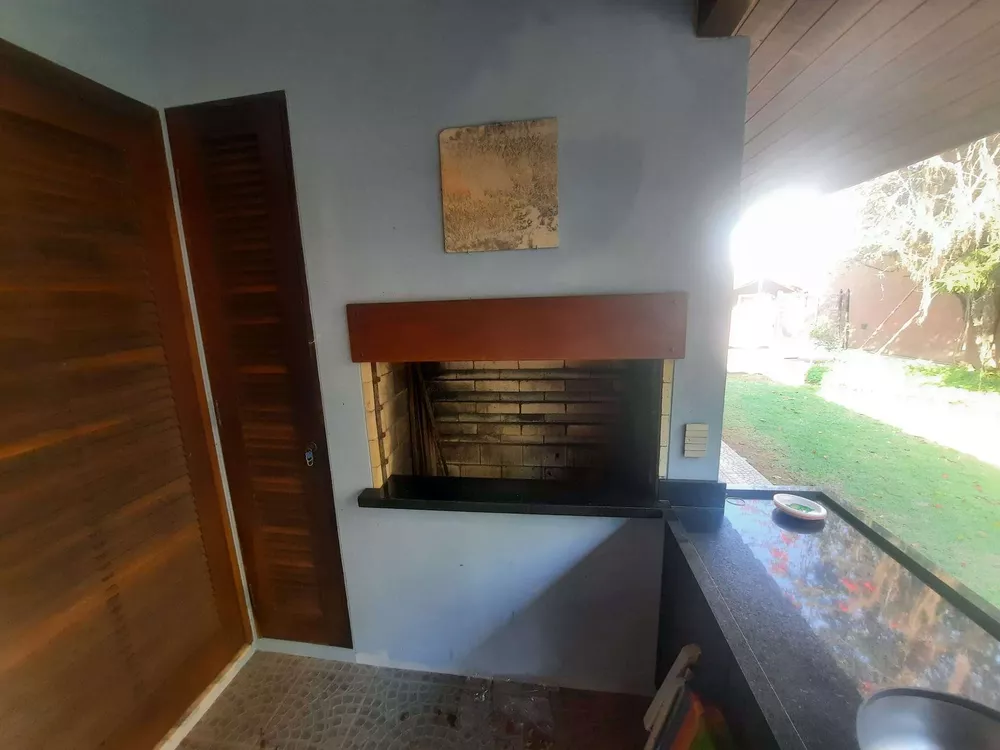 Casa, 6 quartos, 327 m² - Foto 4