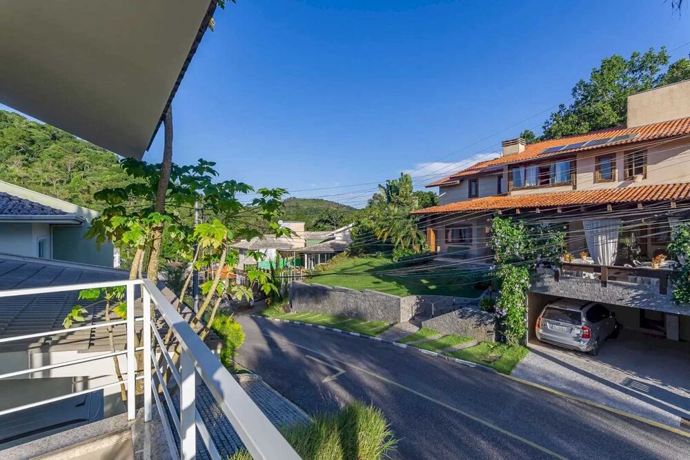 Casa à venda com 4 quartos, 325 - Foto 2