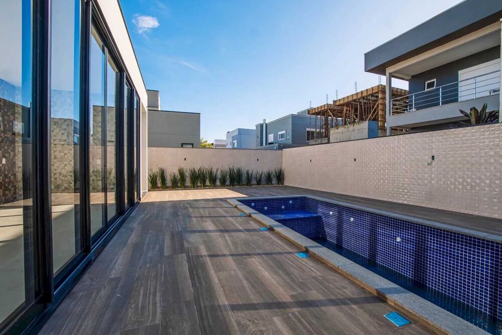 Casa à venda com 4 quartos, 370 - Foto 2