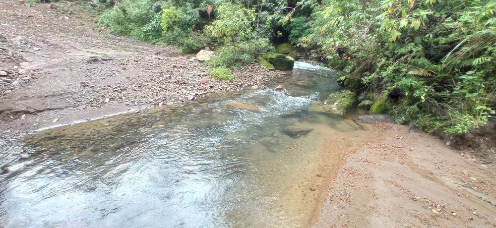 Sítio, 1 quarto, 70 hectares - Foto 3