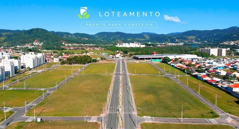 Loteamento e Condomínio, 300 m² - Foto 1