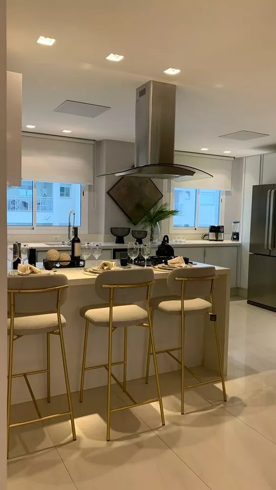 Apartamento, 3 quartos, 187 m² - Foto 3