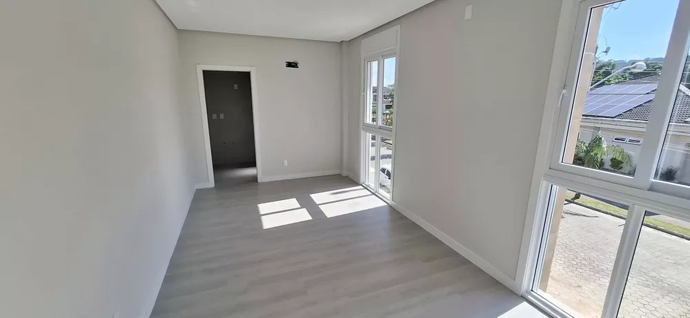 Casa, 3 quartos, 250 m² - Foto 3