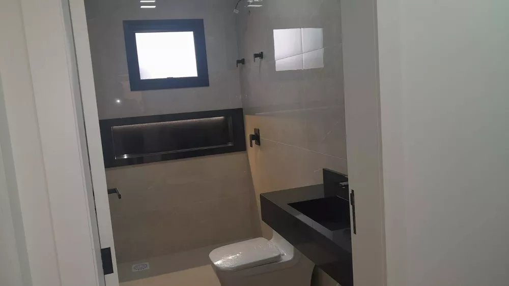 Casa, 3 quartos, 202 m² - Foto 2