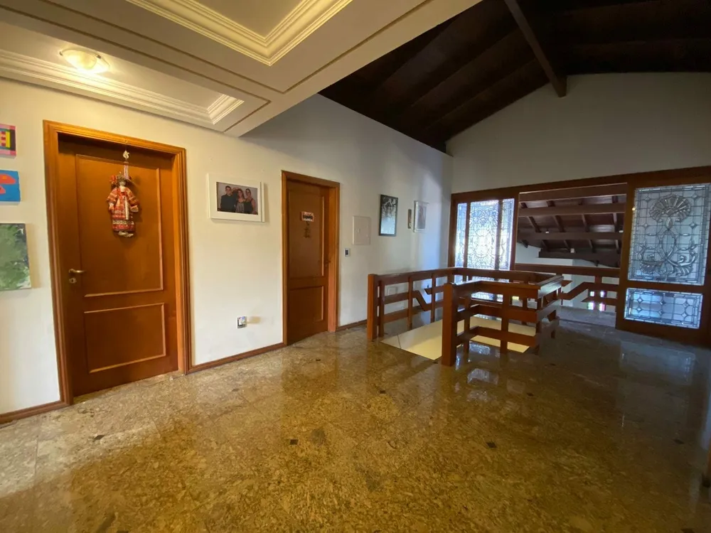 Casa, 8 quartos, 330 m² - Foto 31