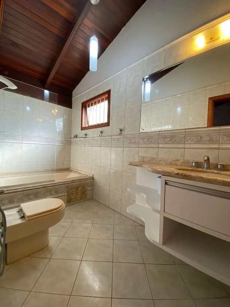 Casa, 8 quartos, 330 m² - Foto 28