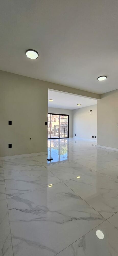 Casa, 3 quartos, 184 m² - Foto 1