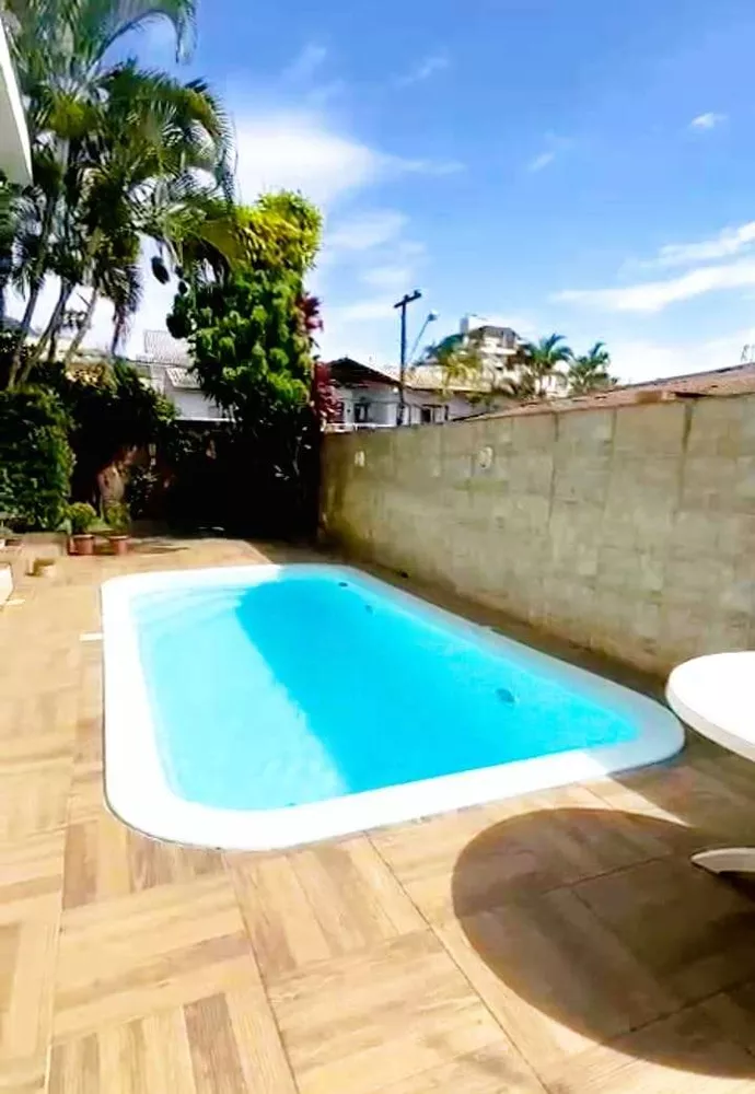 Casa, 6 quartos, 165 m² - Foto 14