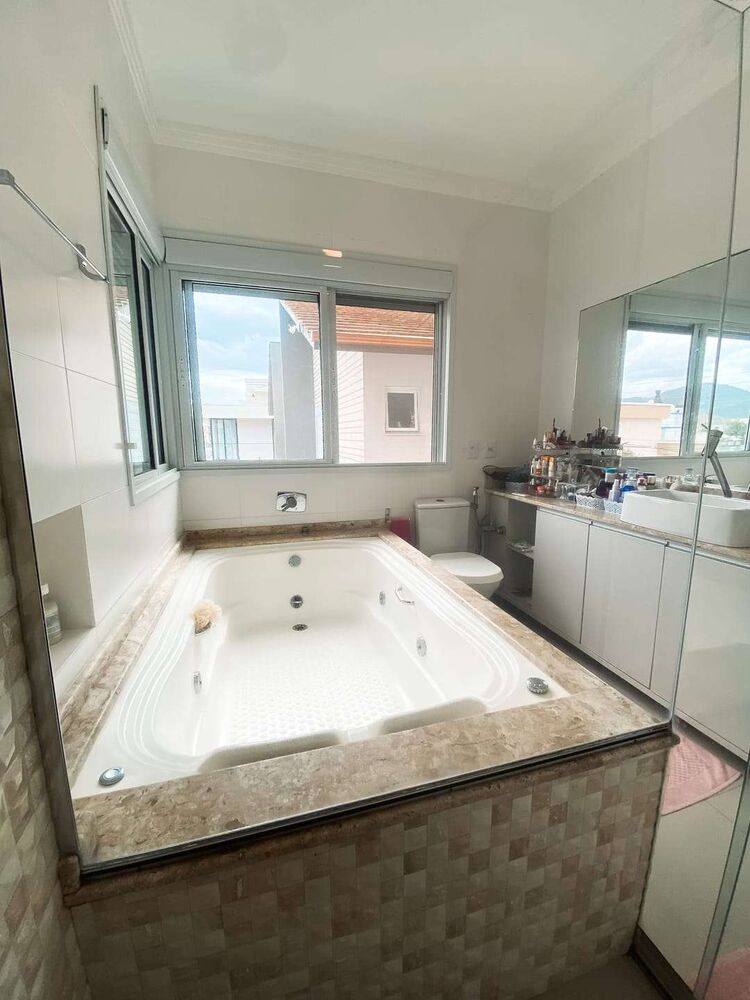 Casa, 3 quartos, 205 m² - Foto 4