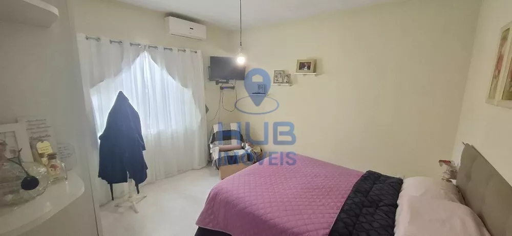 Casa, 4 quartos, 197 m² - Foto 1