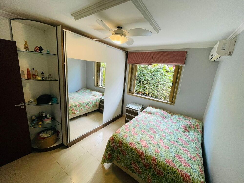 Casa à venda com 4 quartos, 272m² - Foto 16