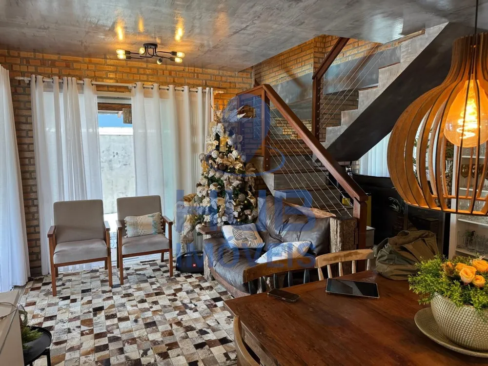 Casa, 4 quartos, 250 m² - Foto 3