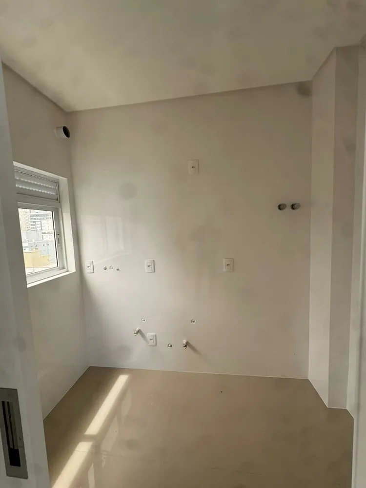 Apartamento, 3 quartos, 138 m² - Foto 1