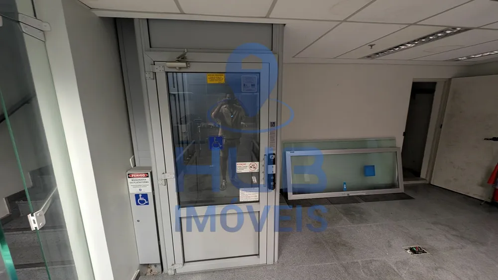 Prédio Inteiro, 2500 m² - Foto 2