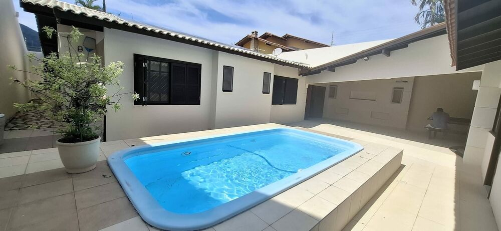 Casa à venda com 3 quartos, 195m² - Foto 16