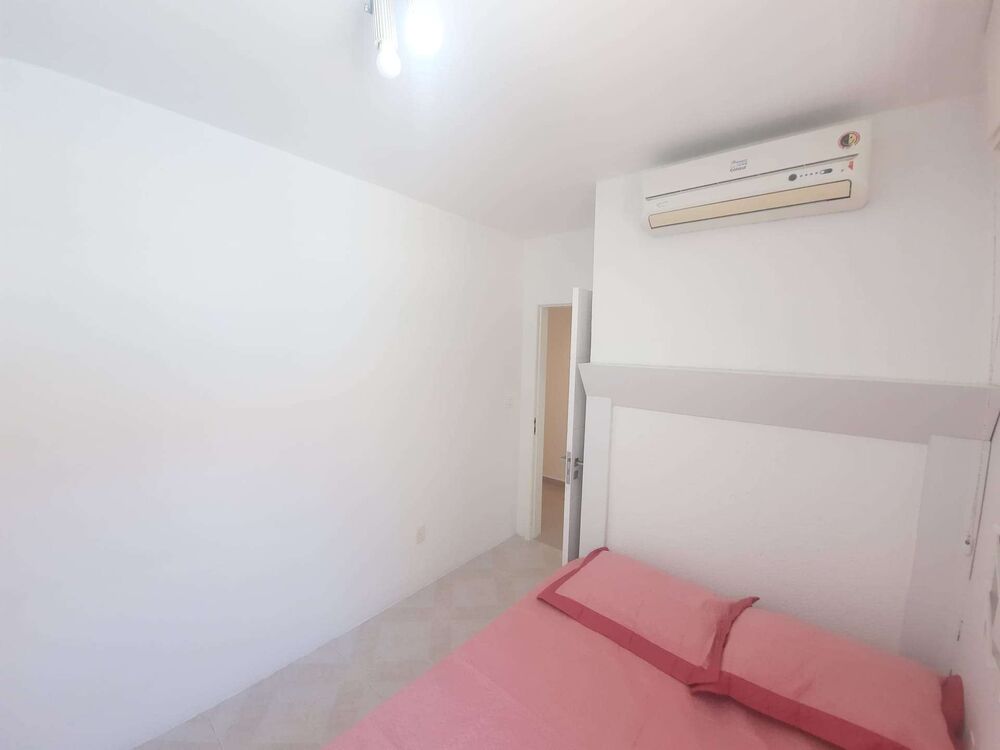 Casa à venda com 3 quartos, 195m² - Foto 3