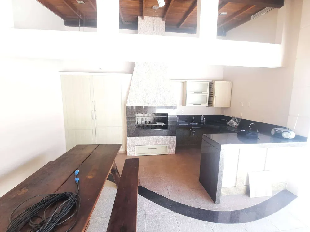 Casa, 3 quartos, 195 m² - Foto 7
