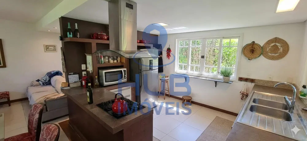 Casa, 3 quartos, 251 m² - Foto 1