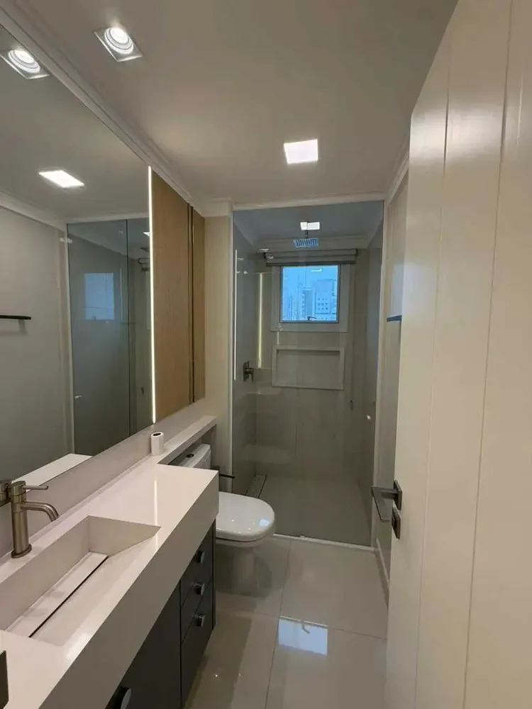 Apartamento, 6 quartos - Foto 1