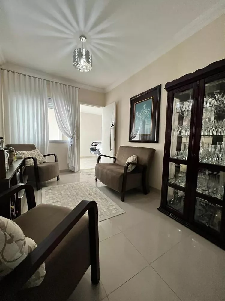 Casa, 3 quartos, 240 m² - Foto 7