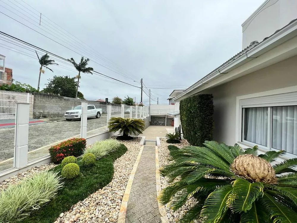 Casa, 3 quartos, 240 m² - Foto 2