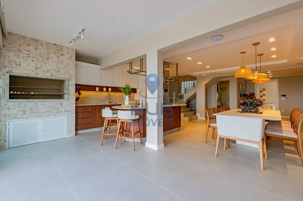 Casa, 4 quartos, 180 m² - Foto 2