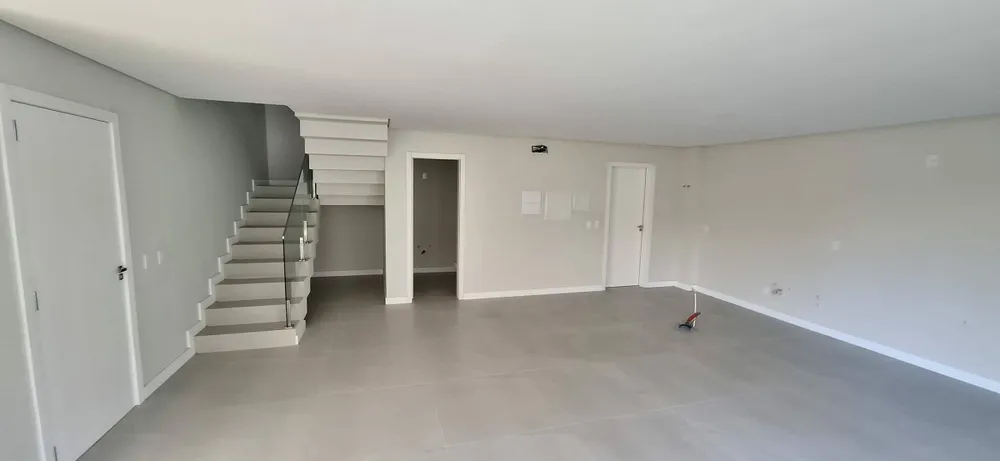 Casa, 3 quartos, 250 m² - Foto 4