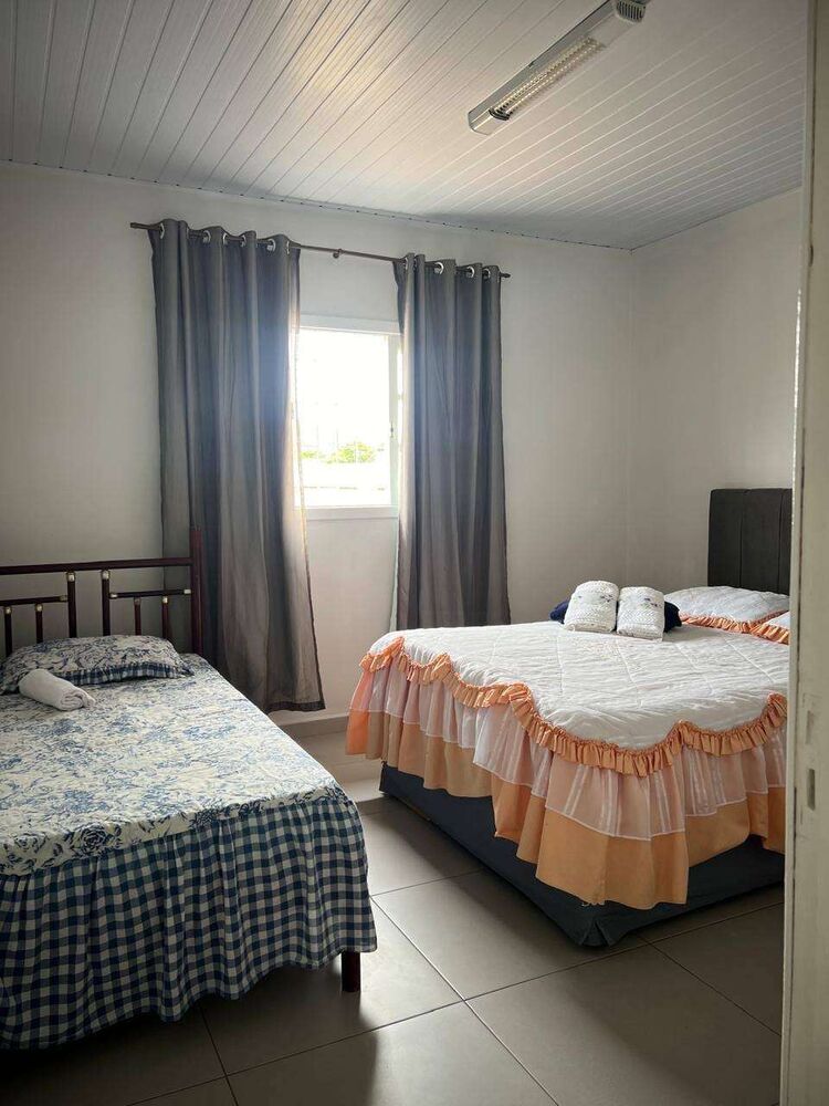 Casa para alugar com 3 quartos, 235m² - Foto 3