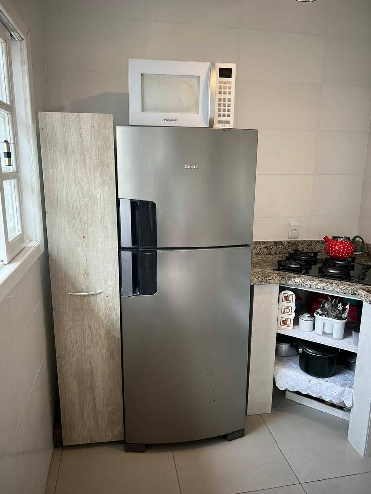 Casa para alugar com 3 quartos, 235m² - Foto 11