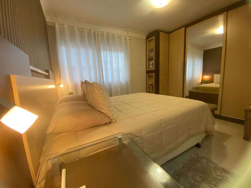 Apartamento à venda com 4 quartos, 150m² - Foto 8