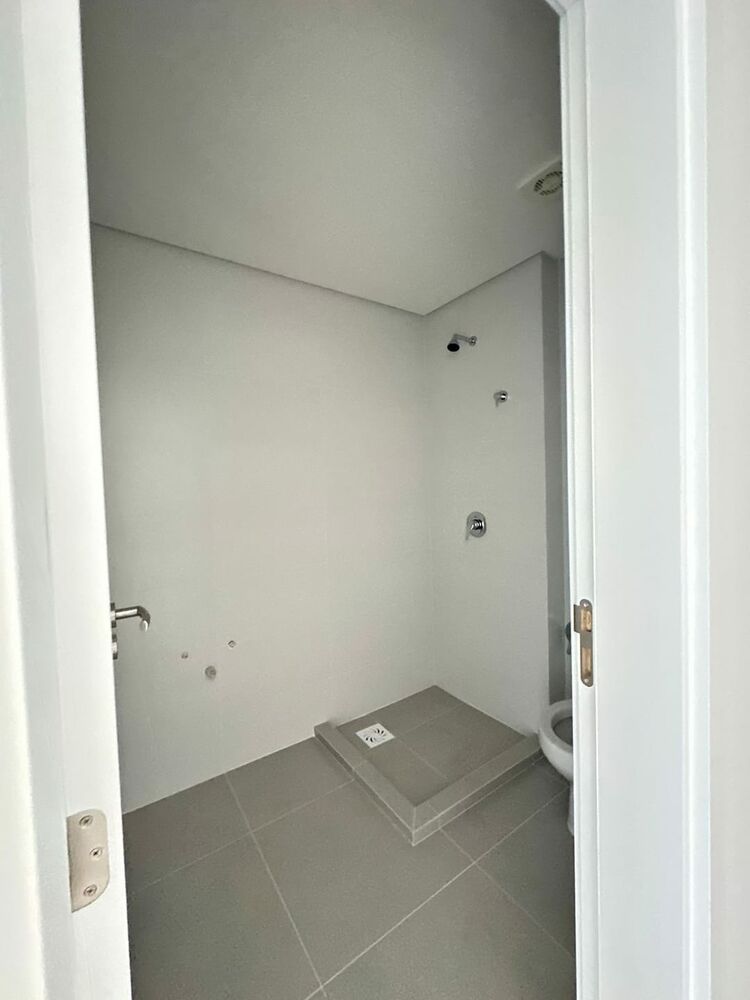 Apartamento à venda com 2 quartos, 72m² - Foto 8