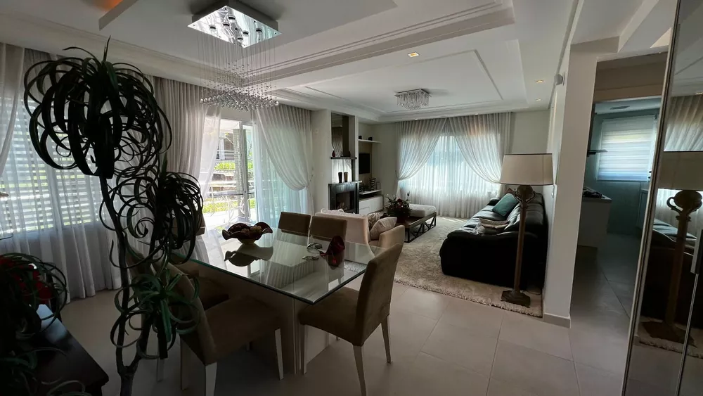 Casa, 3 quartos, 203 m² - Foto 4