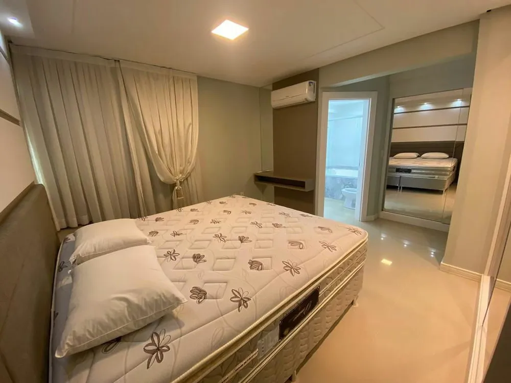 Apartamento, 4 quartos, 208 m² - Foto 2