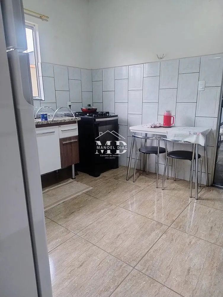 Casa, 3 quartos, 302 m² - Foto 4