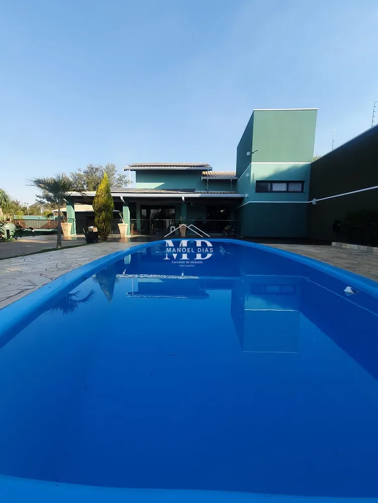 Chácara, 3 quartos, 2600 m² - Foto 3