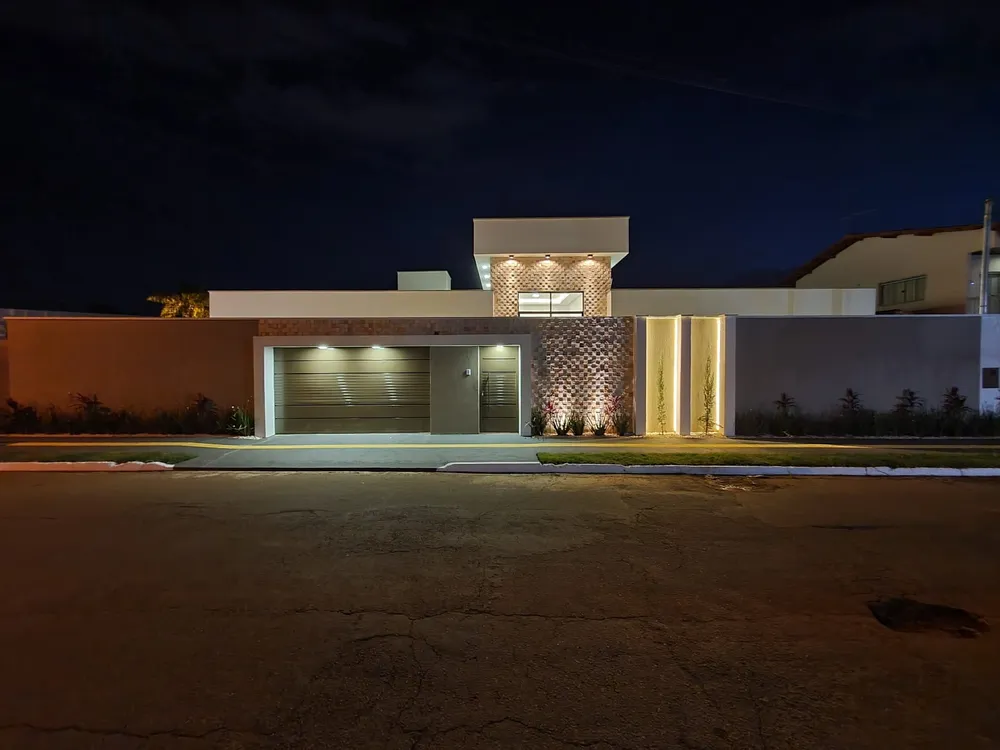 Casa, 4 quartos, 226 m² - Foto 1