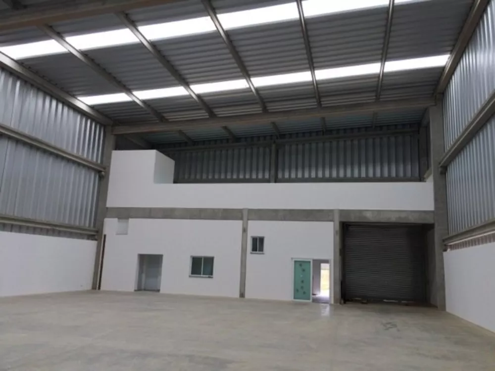 Indústria, 688 m² - Foto 1