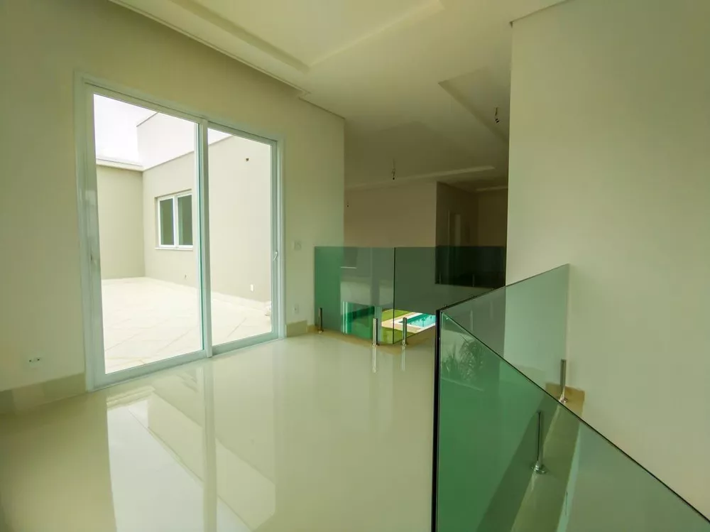 Casa de Condomínio - Foto 1