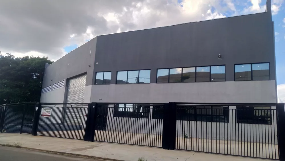 Indústria, 740 m² - Foto 1