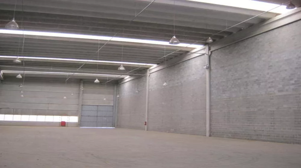 Indústria, 1250 m² - Foto 1