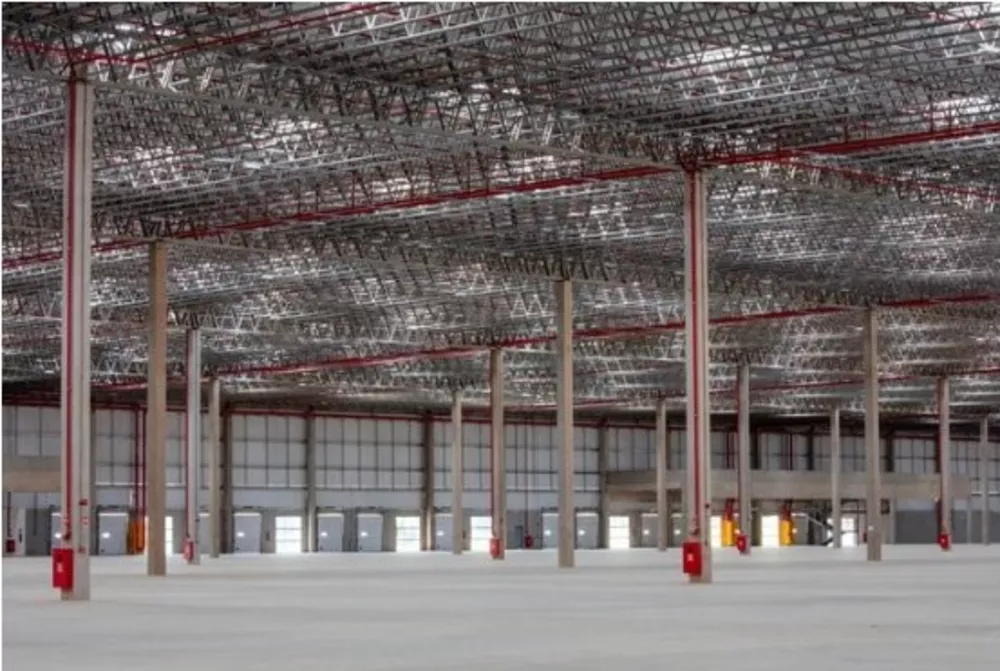 Indústria, 8454 m² - Foto 1