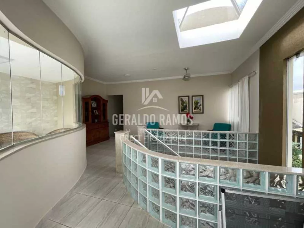 Casa, 3 quartos, 250 m² - Foto 11