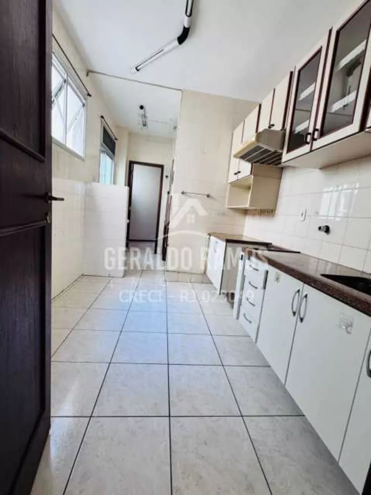 Apartamento, 3 quartos, 151 m² - Foto 2