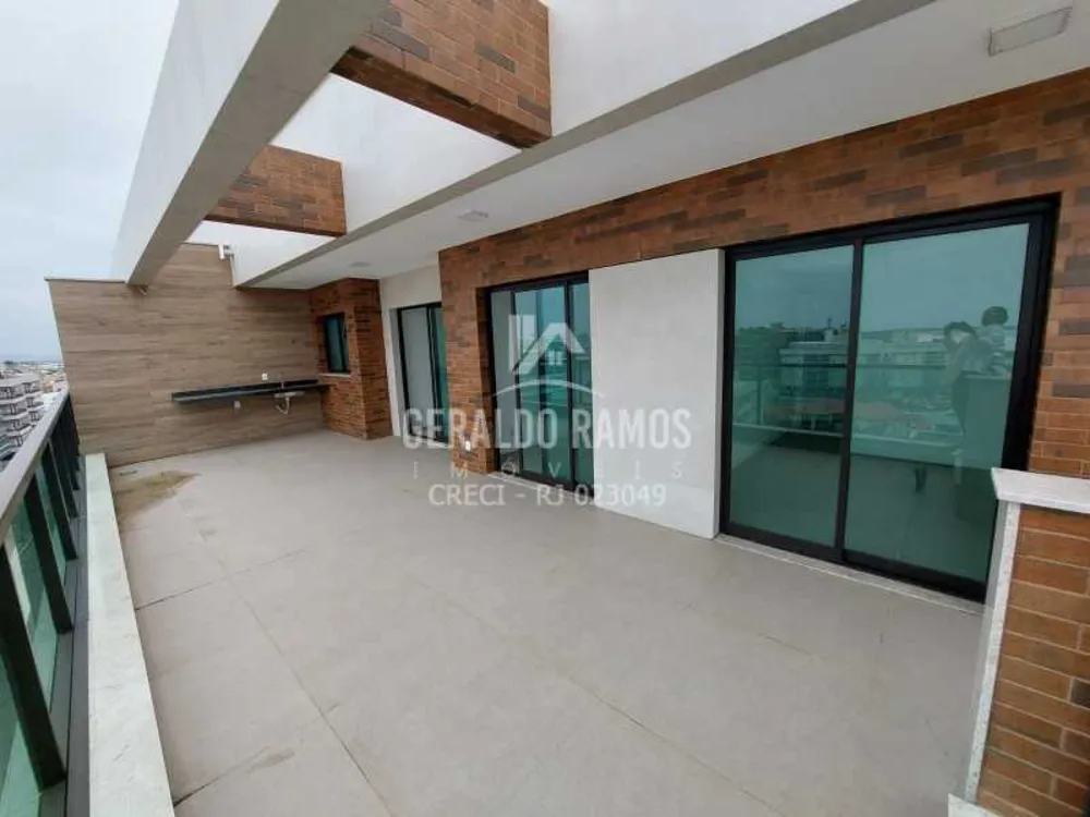 Cobertura, 3 quartos, 239 m² - Foto 2