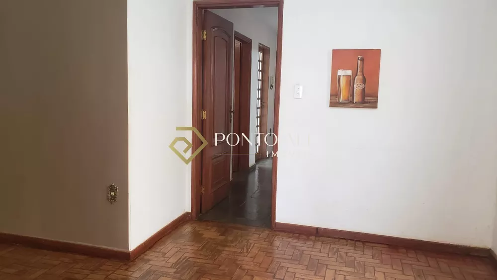 Casa à venda com 3 quartos, 145m² - Foto 3