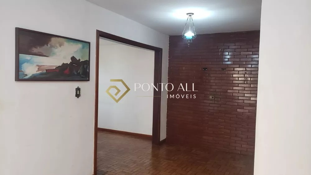 Casa à venda com 3 quartos, 145m² - Foto 2