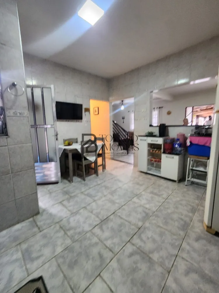 Casa, 4 quartos, 262 m² - Foto 12