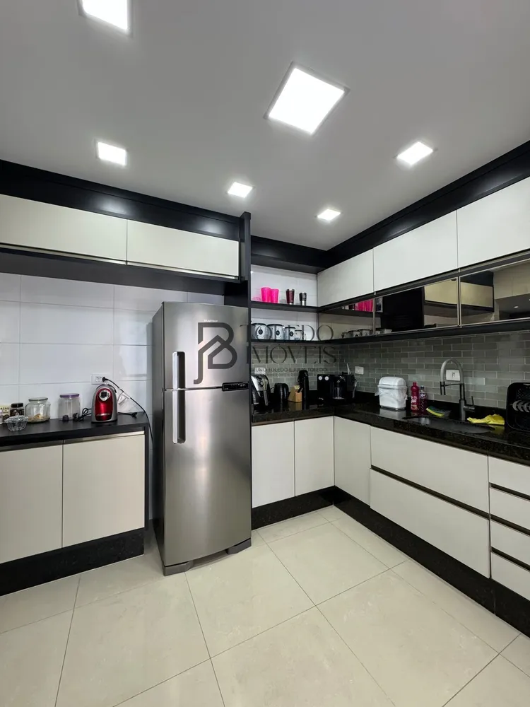 Apartamento, 3 quartos, 106 m² - Foto 2