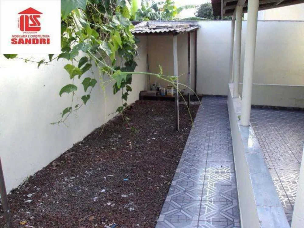 Casa, 3 quartos, 242 m² - Foto 11